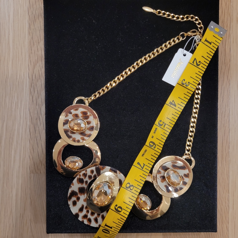 Leopard Print Statement Necklace. Gold Tone. Sparkling Crystal Accents. Natasha. - Picture 14 of 17